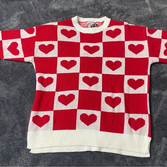 NWT Sincerely Jules Red and White Heart-Pattern Crewneck Woman’s Sweater SZ S - Picture 3 of 9